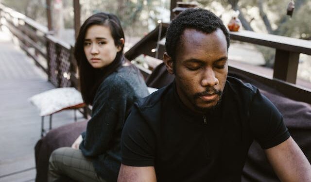 sonhar com traição do marido