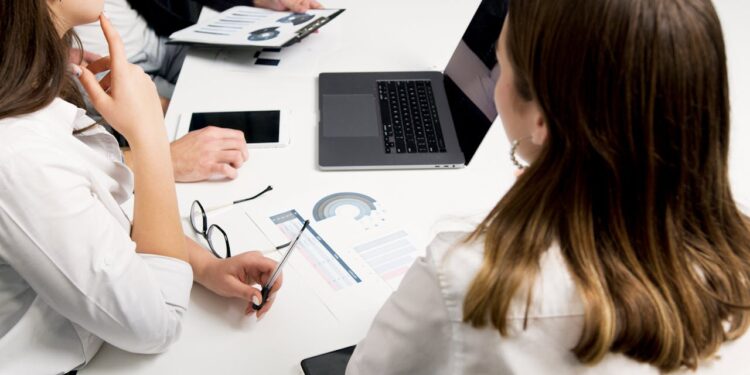 Gêmeos e a Comunicação