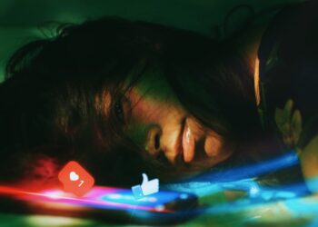 Signos e Relacionamentos Digitais